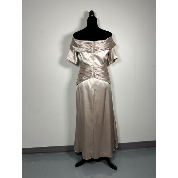 AIDAN MATTOX STRETCH MIKADO MIDI off shoulder beige setting formal dress Sz 8 - Picture 2 of 13